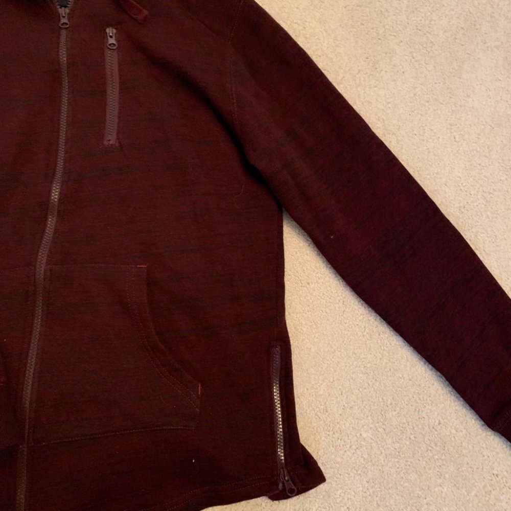 Tilly’s Exclusive Strike Hoodie - Picture 3 of 3